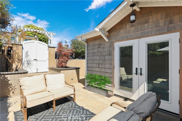 MLS #OC25186256 image #37