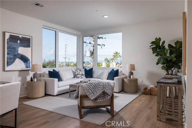 MLS #OC25186260 image #2