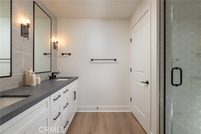 MLS #OC25186260 image #6