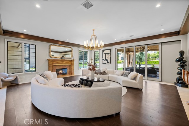 MLS #OC25186331 image #18