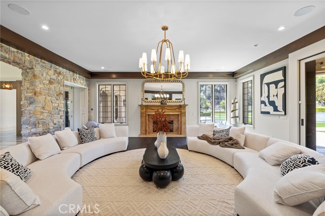 MLS #OC25186331 image #19