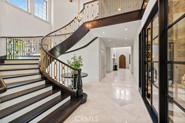 MLS #OC25186331 image #21