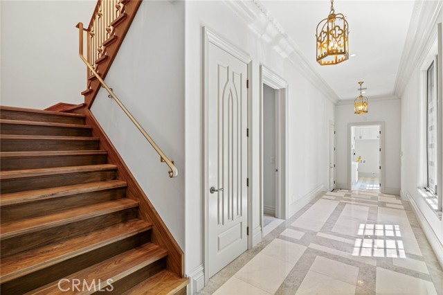 MLS #OC25186331 image #31