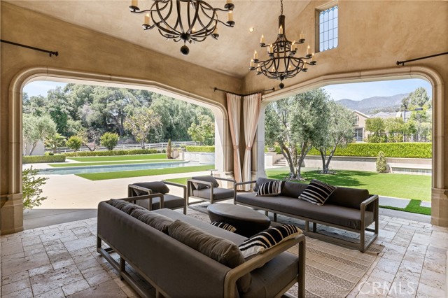 MLS #OC25186331 image #35