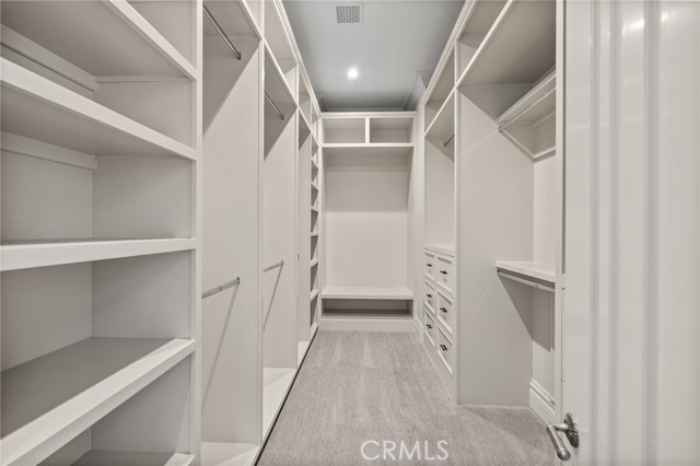 MLS #OC25186331 image #51