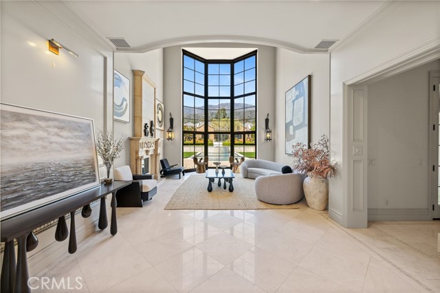 MLS #OC25186331 image #7