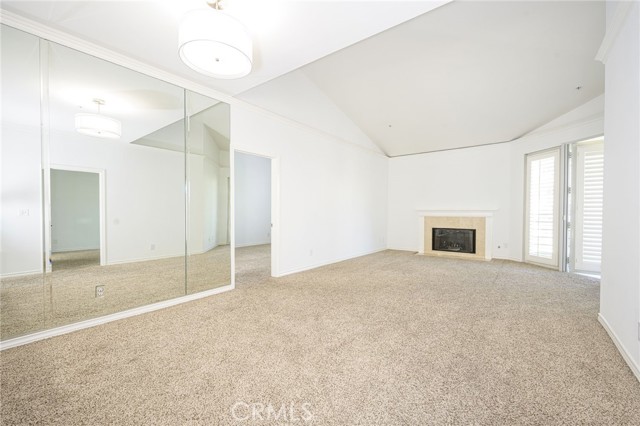 MLS #OC25186341 image #6