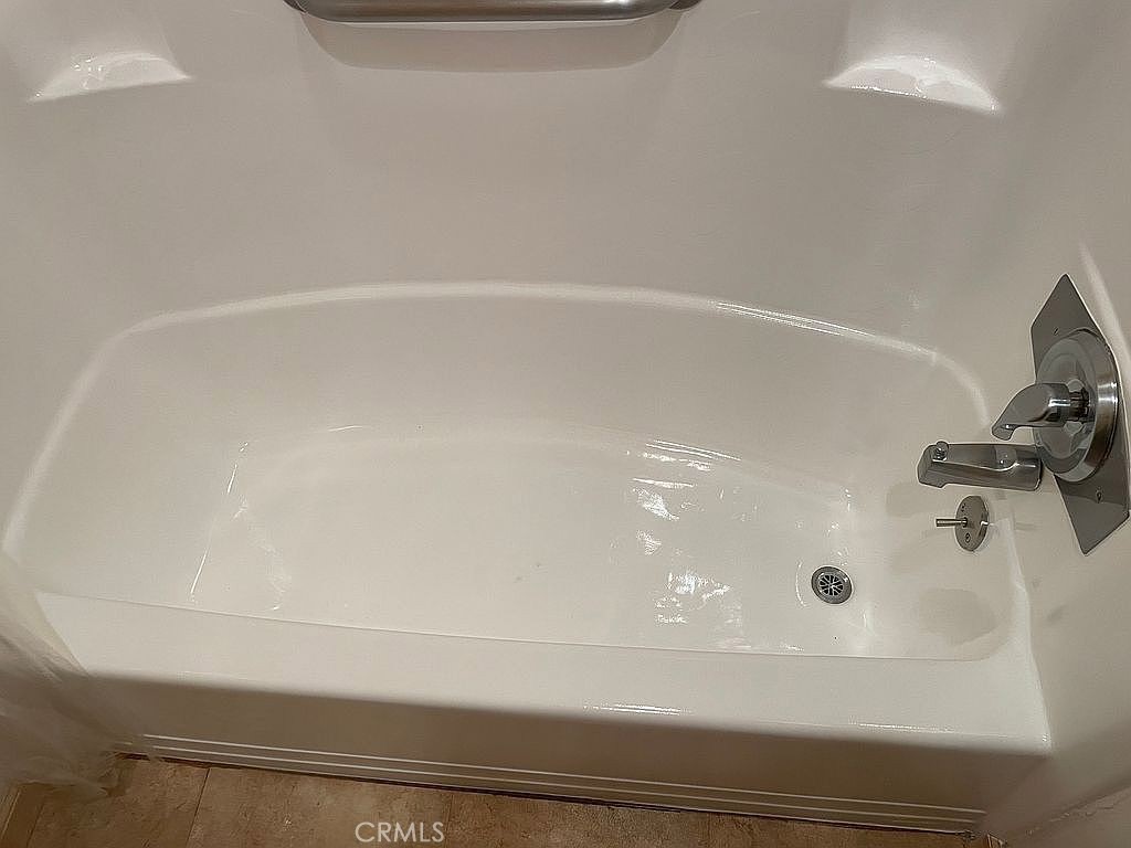 MLS #OC25186411 image #10