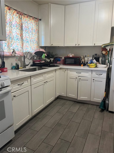 MLS #OC25186443 image #24