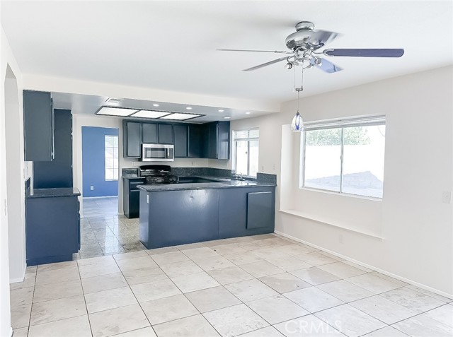 MLS #OC25186633 image #10