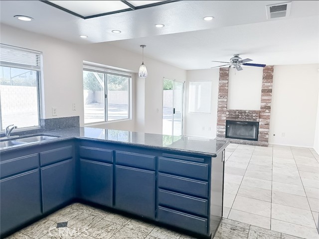 MLS #OC25186633 image #11