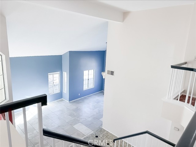 MLS #OC25186633 image #15