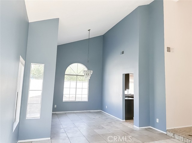 MLS #OC25186633 image #5