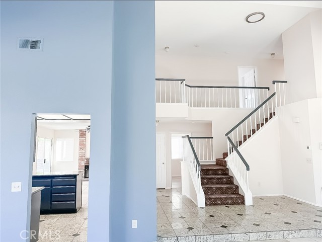 MLS #OC25186633 image #7