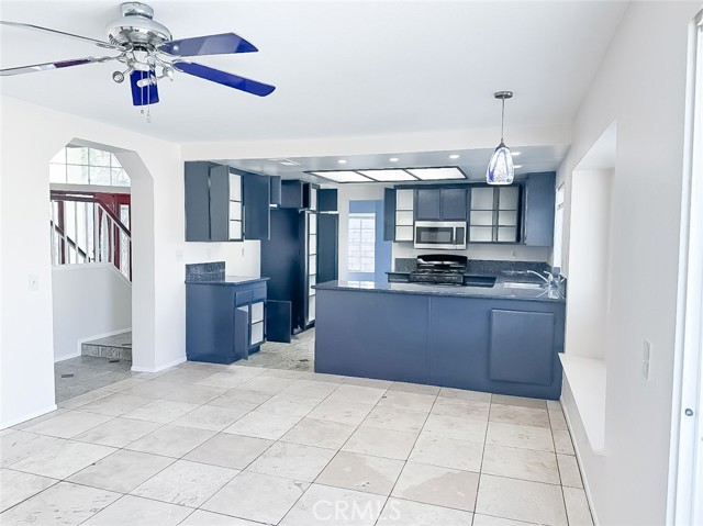 MLS #OC25186633 image #8