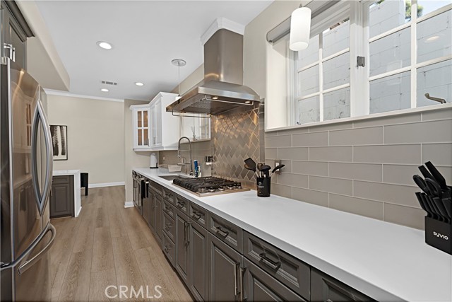 MLS #OC25186928 image #10