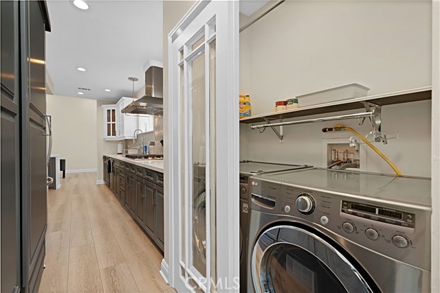 MLS #OC25186928 image #11