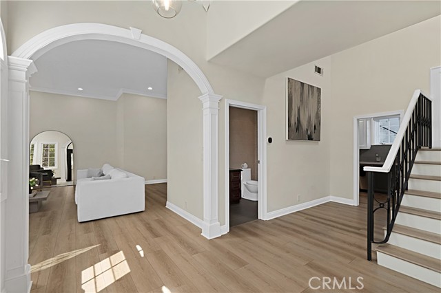 MLS #OC25186928 image #3