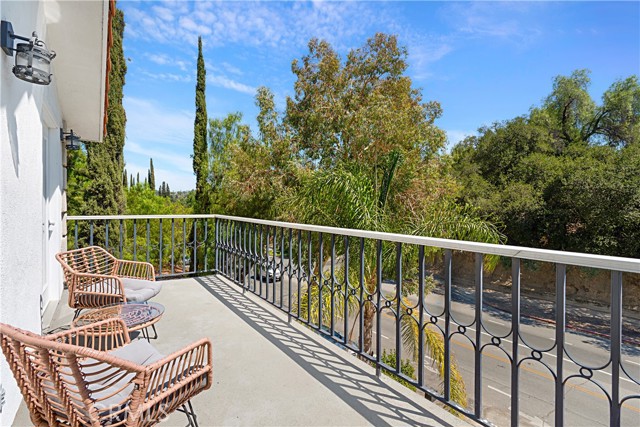 MLS #OC25186928 image #30