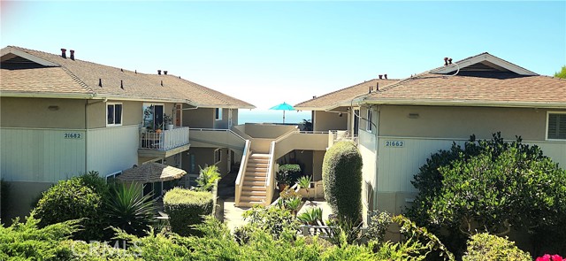 MLS #OC25187166 image #1