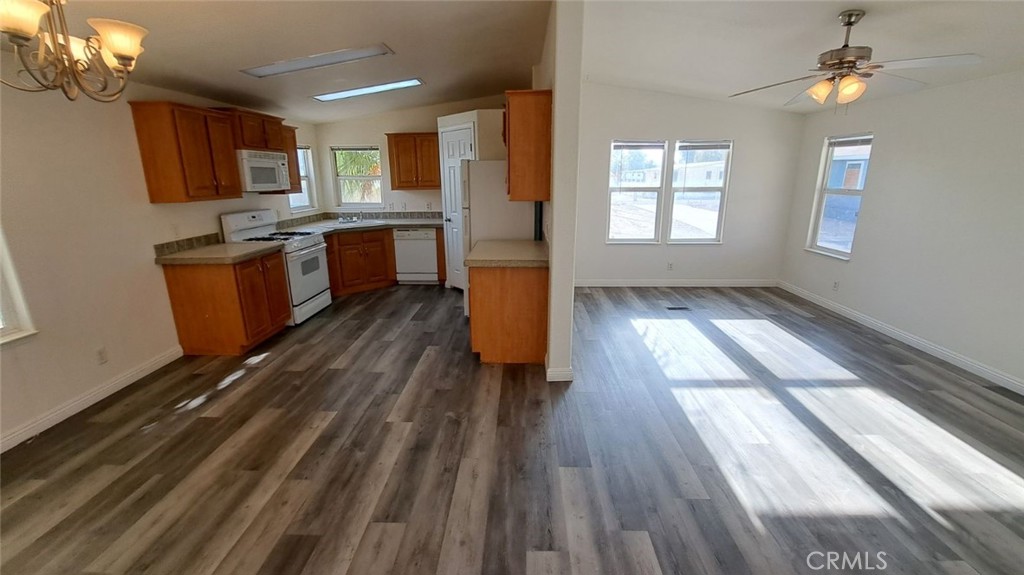 MLS #OC25187225 image #7