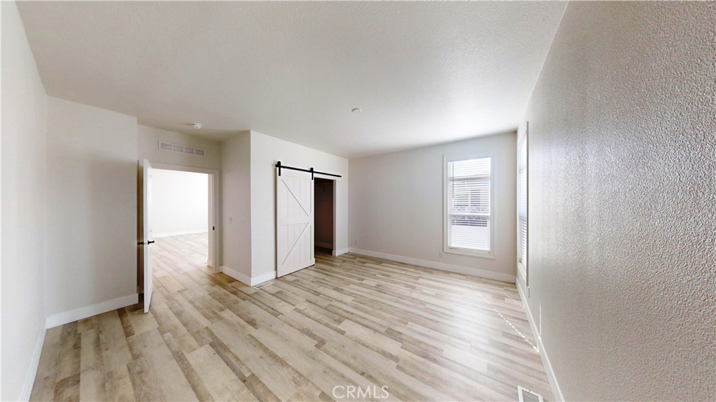 MLS #OC25187268 image #11