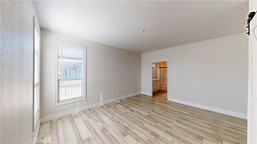 MLS #OC25187268 image #13