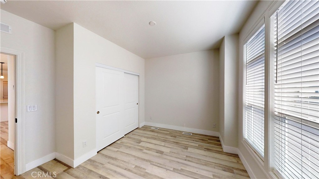 MLS #OC25187268 image #21