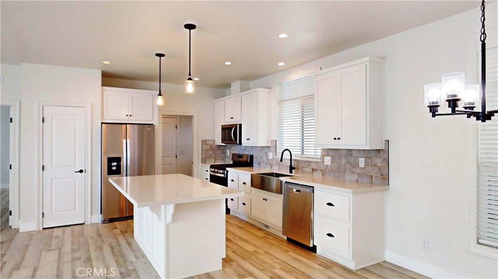 MLS #OC25187268 image #23