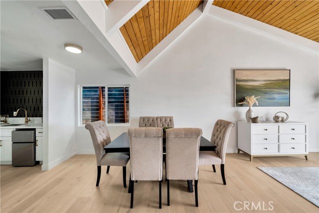 MLS #OC25187270 image #10