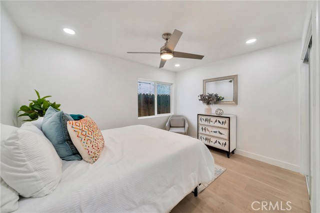 MLS #OC25187270 image #17