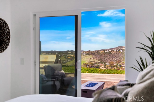 MLS #OC25187270 image #24