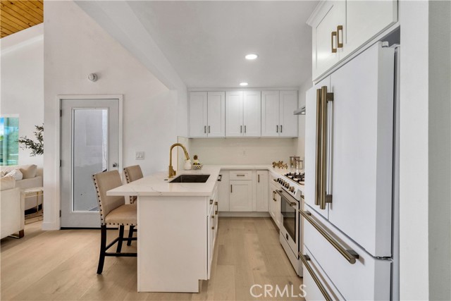 MLS #OC25187270 image #3