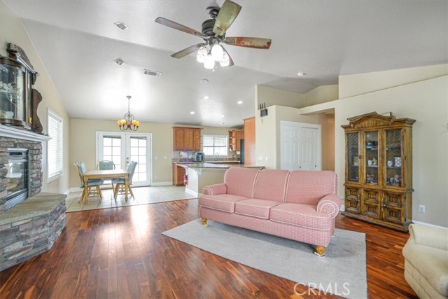 MLS #OC25187697 image #20