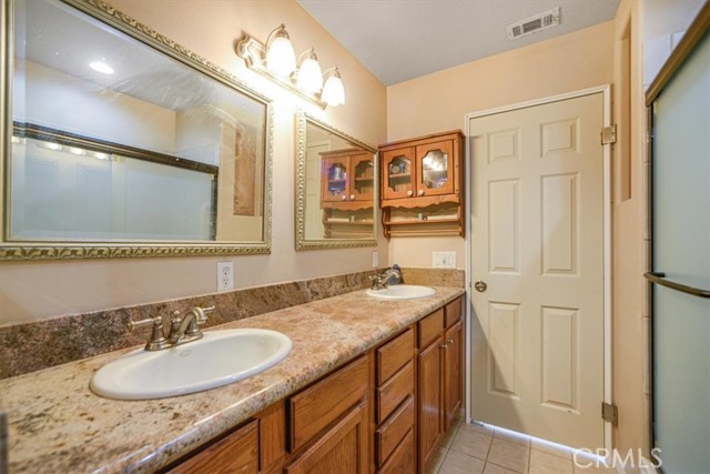 MLS #OC25187697 image #33