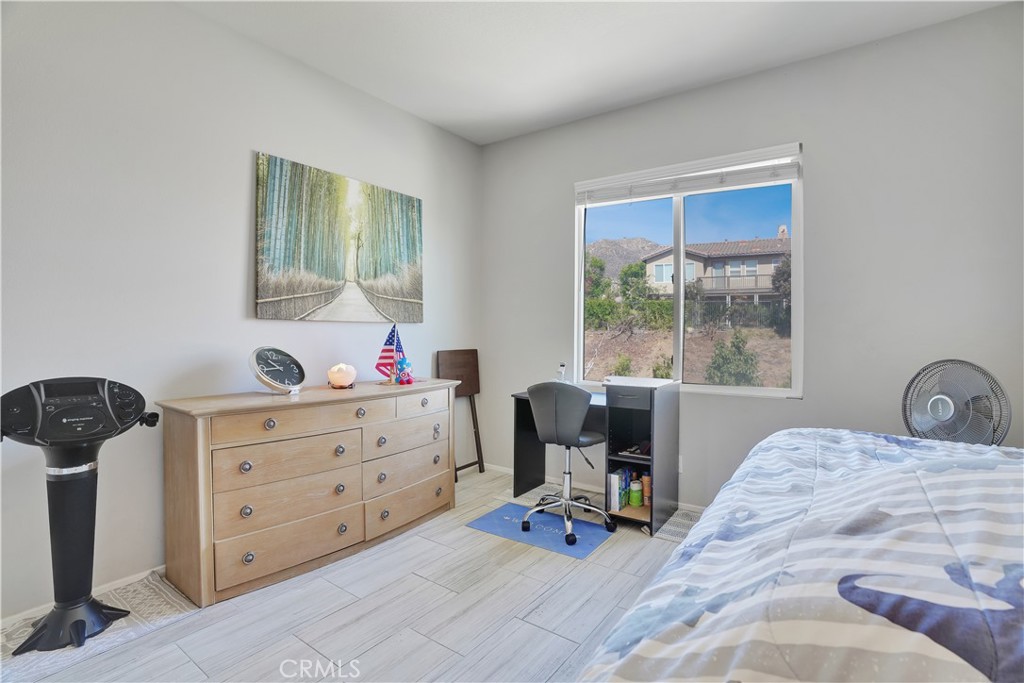 MLS #OC25187760 image #23