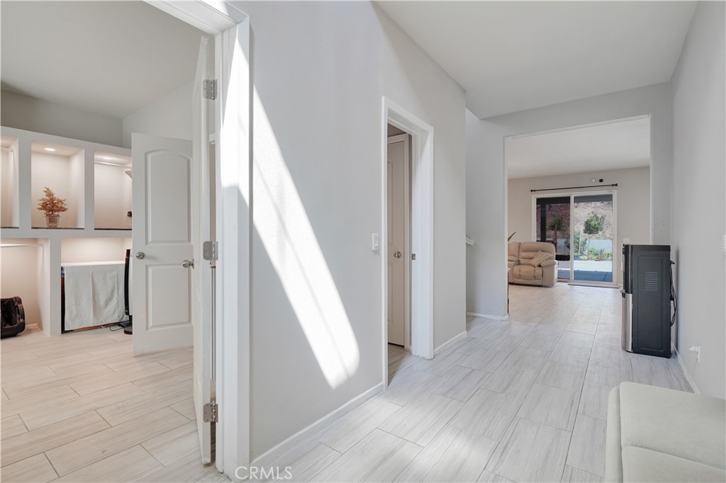 MLS #OC25187760 image #3