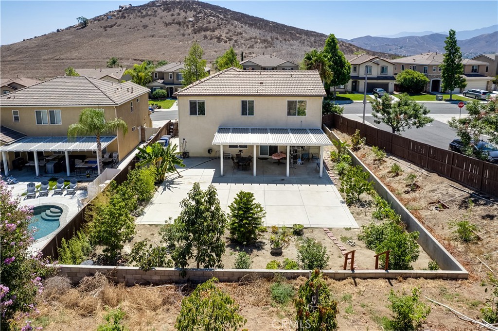 MLS #OC25187760 image #37