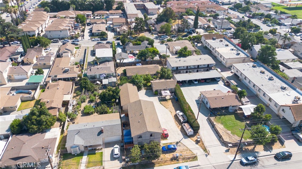 MLS #OC25187914 image #10