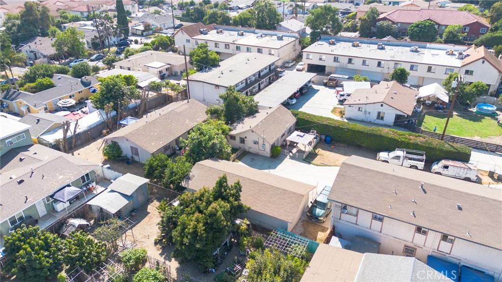 MLS #OC25187914 image #9