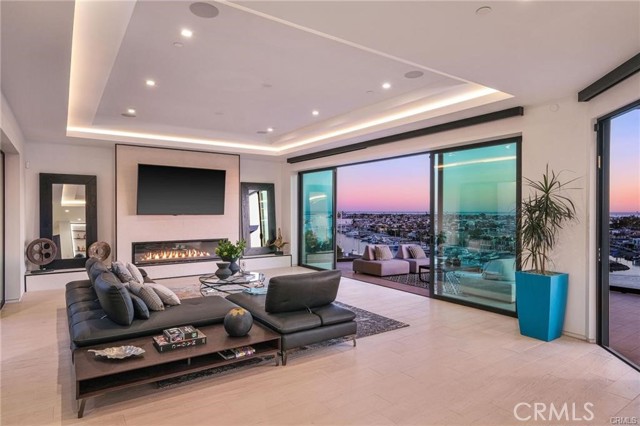 MLS #OC25187936 image #10