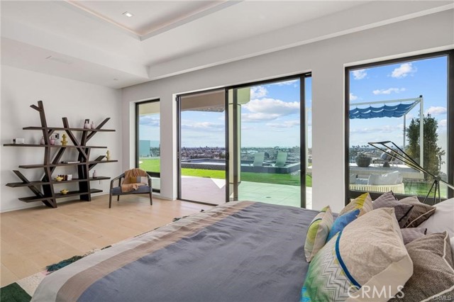 MLS #OC25187936 image #2