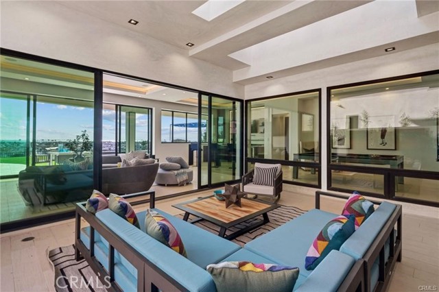 MLS #OC25187936 image #23