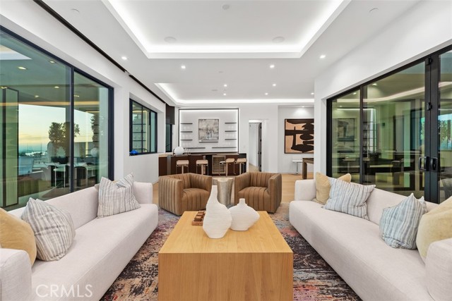 MLS #OC25187936 image #32