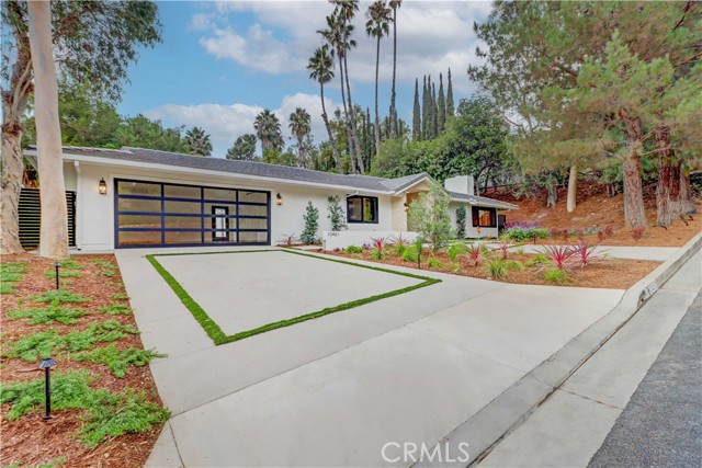 MLS #OC25188013 image #18