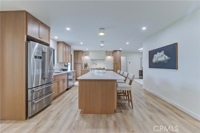 MLS #OC25188013 image #30