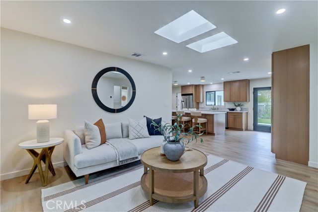 MLS #OC25188013 image #39