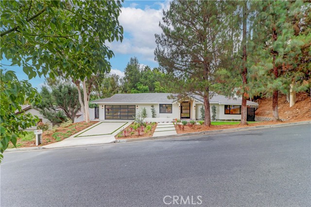 MLS #OC25188013 image #5