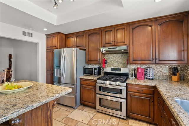 MLS #OC25188151 image #10