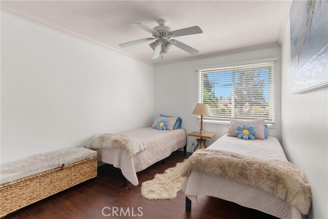 MLS #OC25188151 image #28